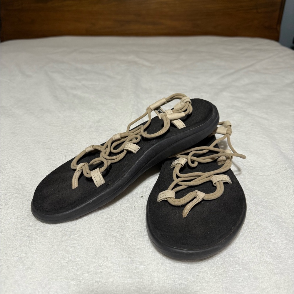 Teva Women's Sandals with Black Sole and Tan Straps